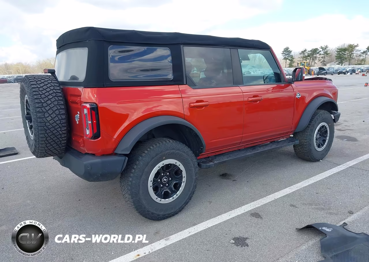2022 Ford Bronco Outer Banks VIN:1FMDE5DH3NLB83976 - 4