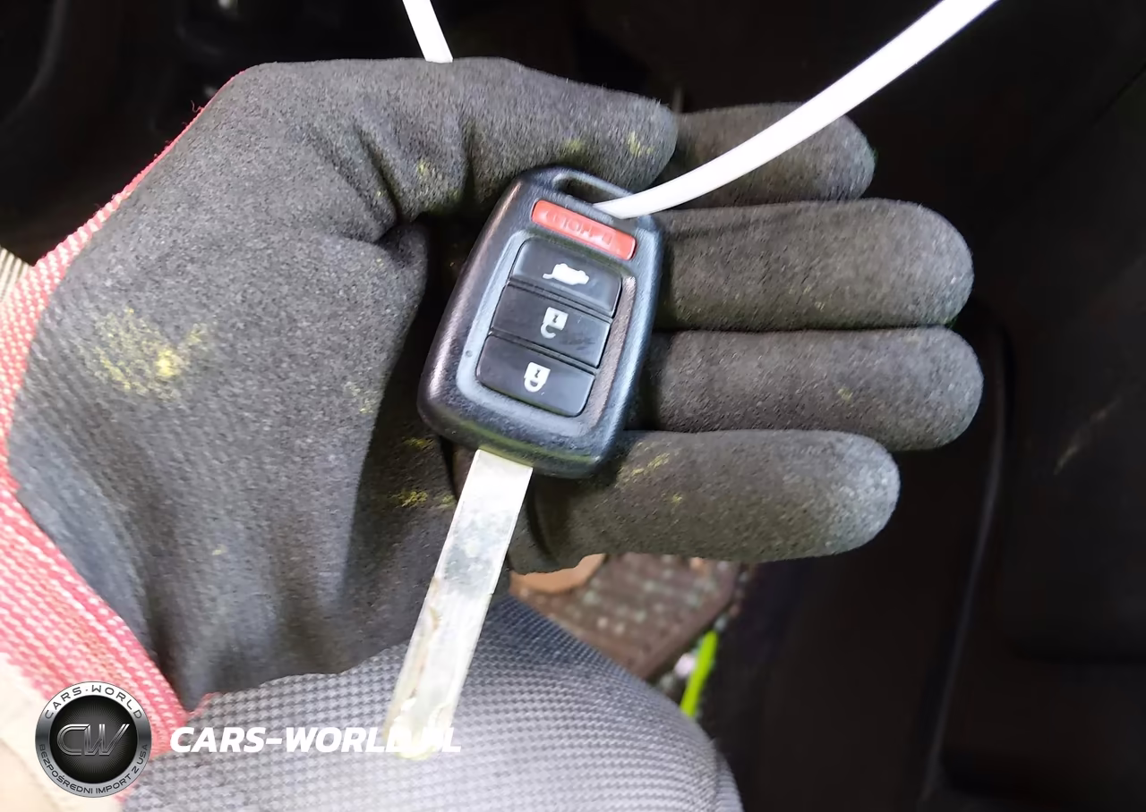 2019 Honda Cr-V Lx VIN:2HKRW6H34KH217791 - 11