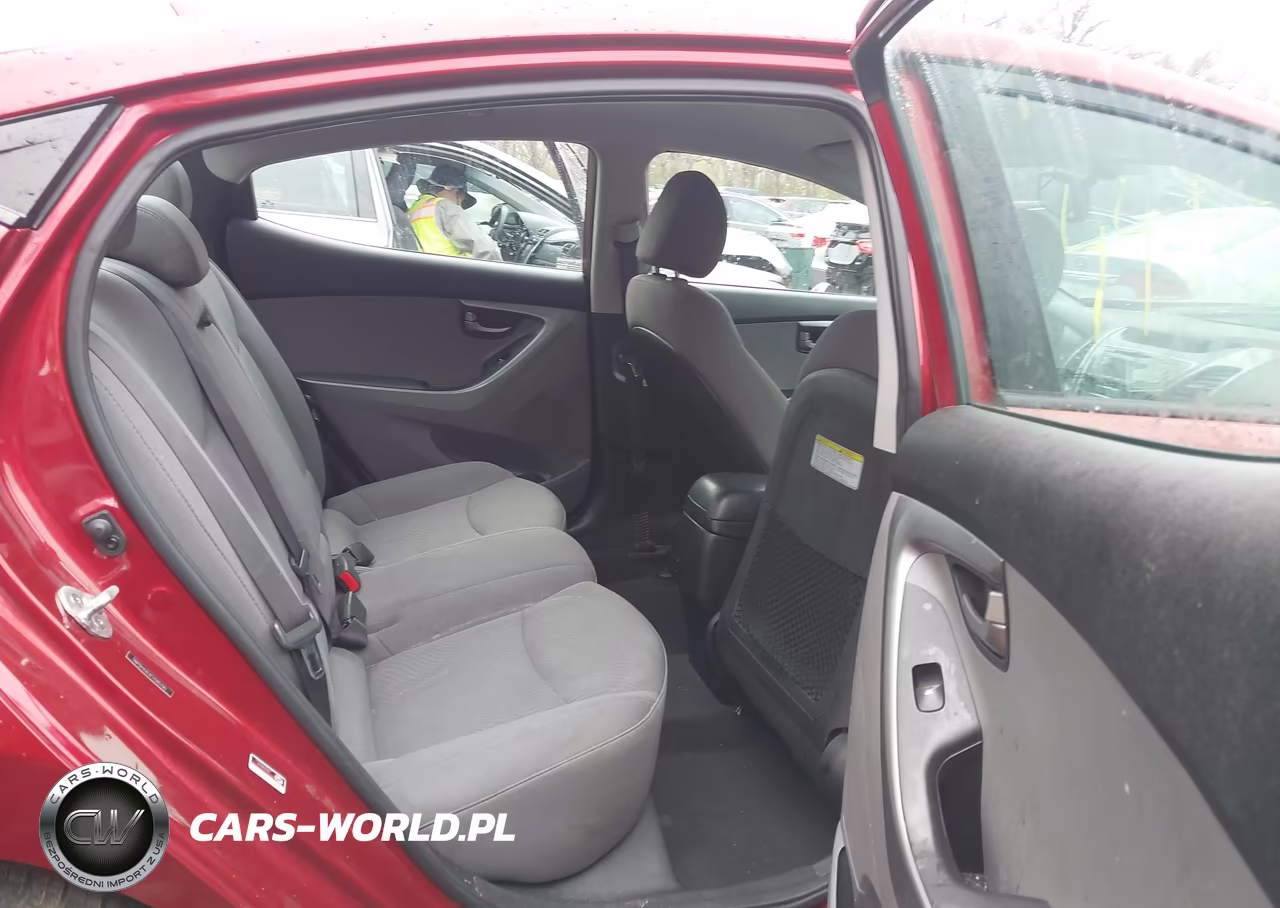 2015 Hyundai Elantra Se VIN:5NPDH4AE6FH585190 - 8