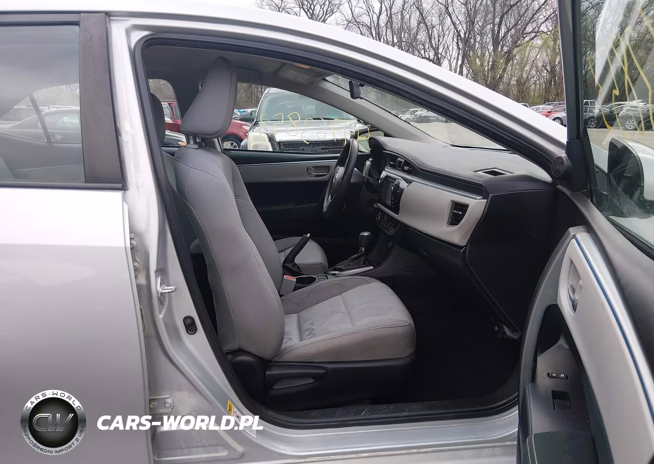 2016 Toyota Corolla Le Plus VIN:5YFBURHE9GP550167 - 5