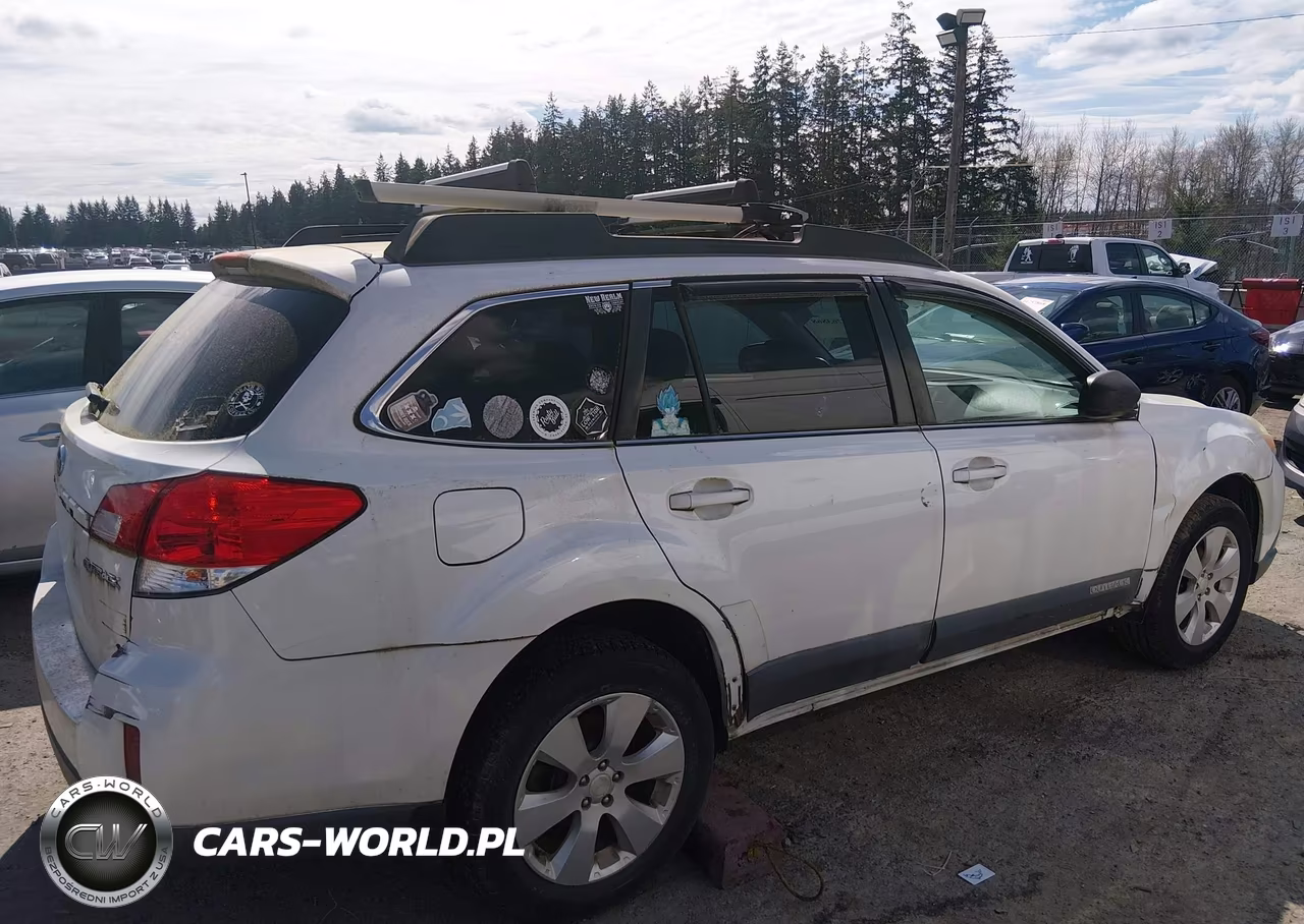 2010 Subaru Outback 2.5I Premium VIN:4S4BRCCC6A1340623 - 6