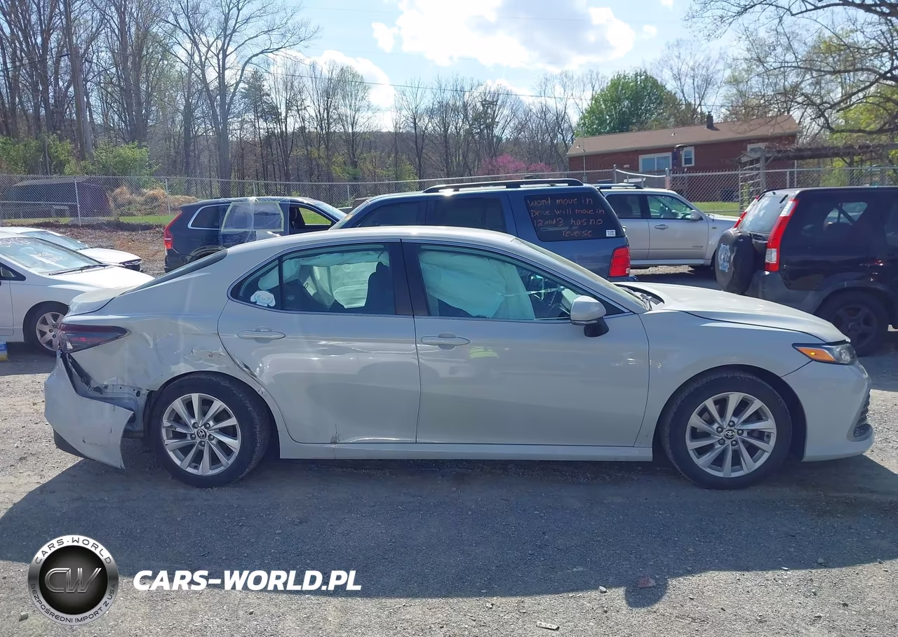 2023 Toyota Camry Le VIN:4T1R11AK4PU186392 - 13