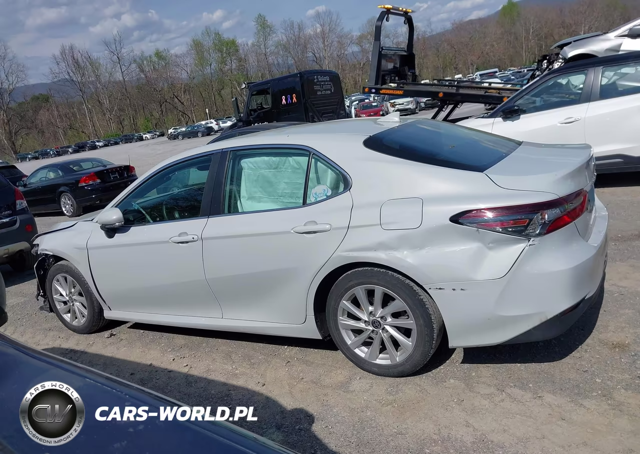 2023 Toyota Camry Le VIN:4T1R11AK4PU186392 - 14