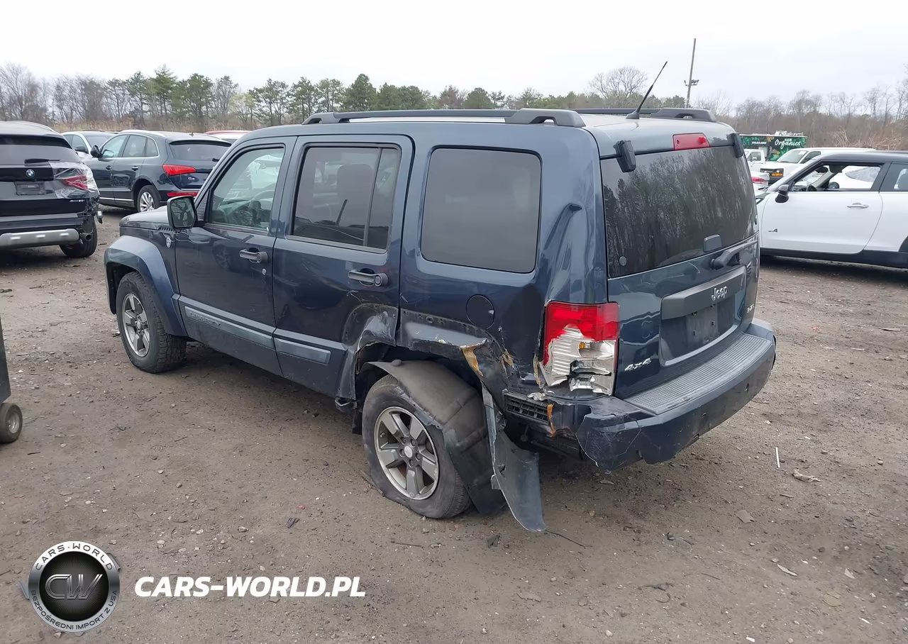 2008 Jeep Liberty Sport VIN:1J8GN28K78W273469 - 3