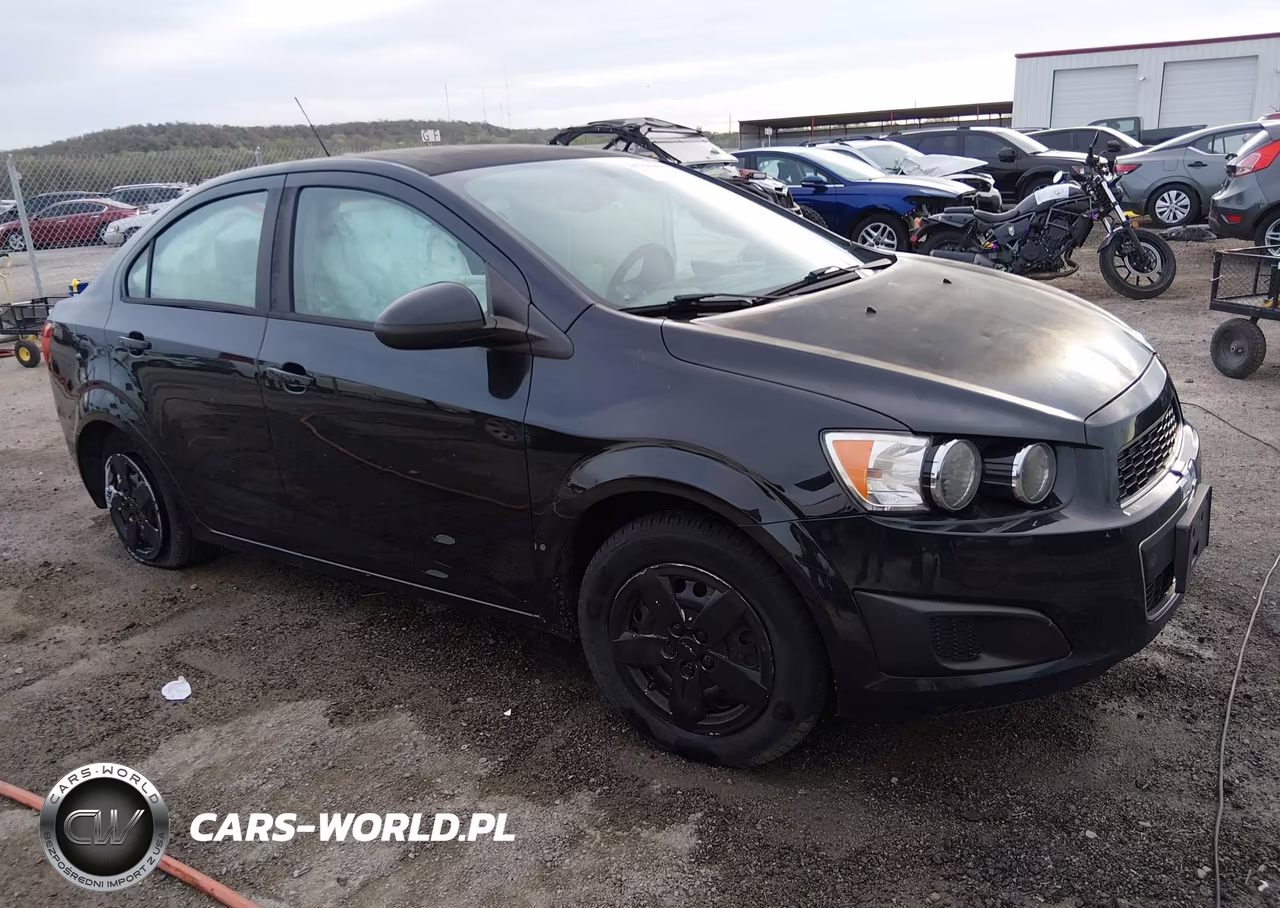 2015 Chevrolet Sonic Ls Auto – zdjęcie 1 z 16