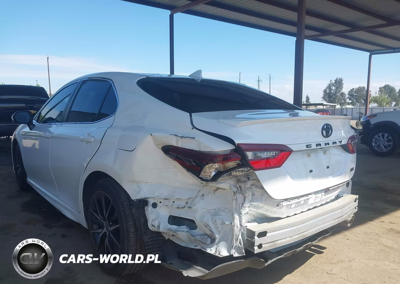 2022 Toyota Camry Se VIN:4T1G11AK0NU049602 - 3