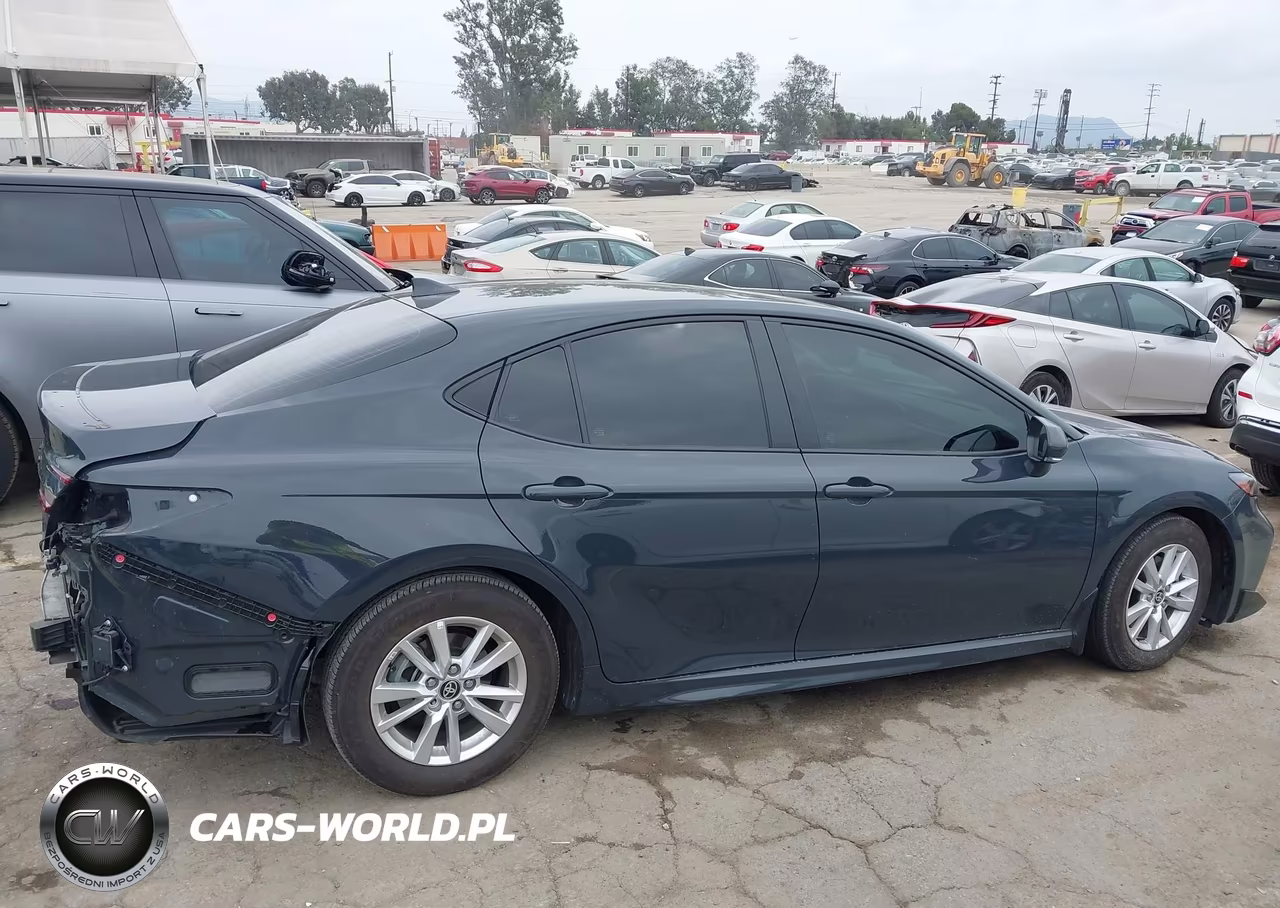 2025 Toyota Camry Se VIN:4T1DAACK3SU568848 - 14