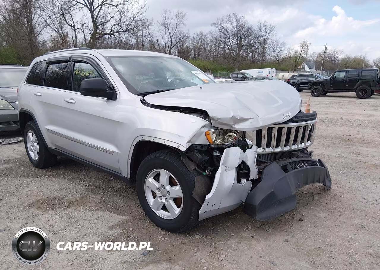 2013 Jeep Grand Cherokee Laredo – zdjęcie 1 z 18