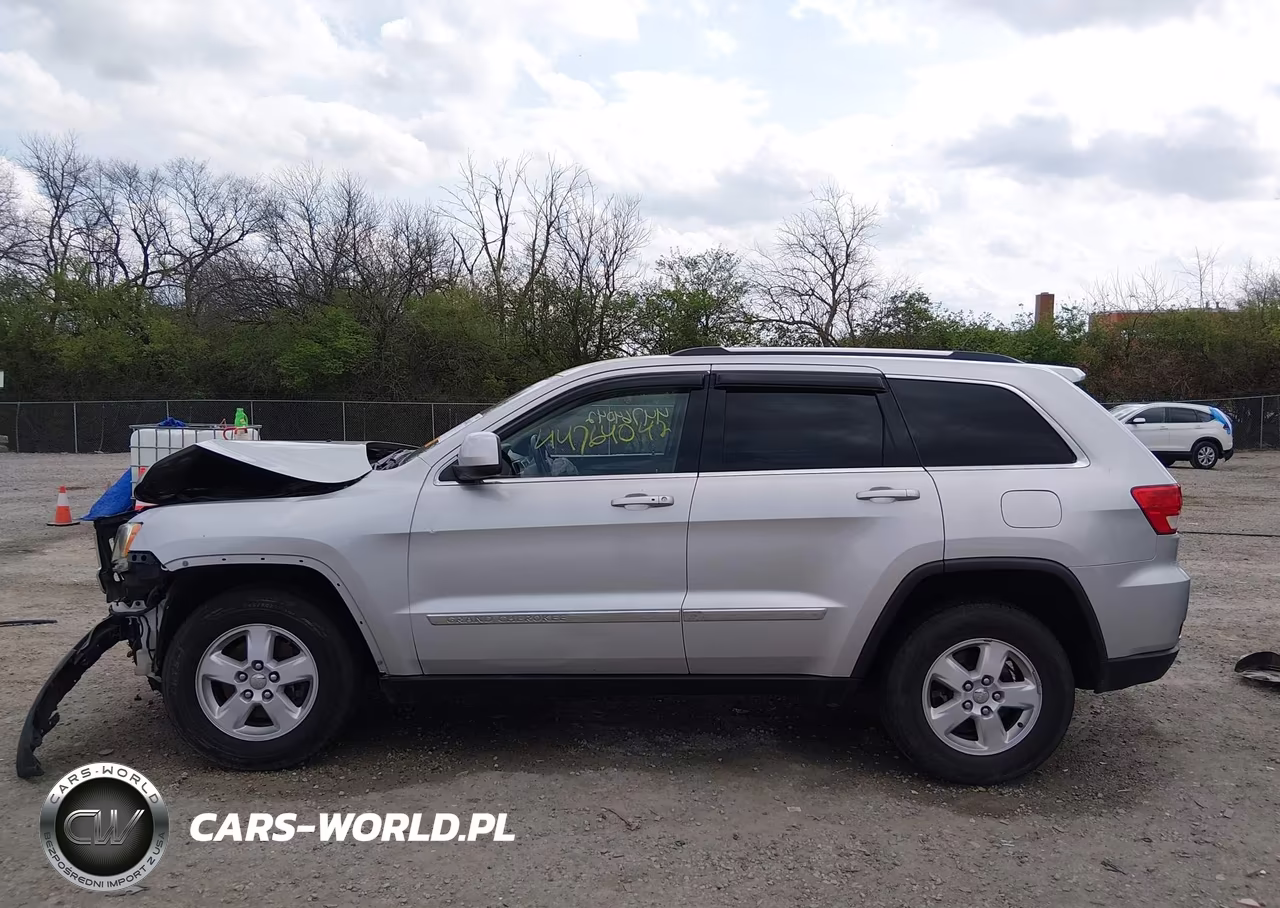 2013 Jeep Grand Cherokee Laredo VIN:1C4RJFAG0DC552959 - 15