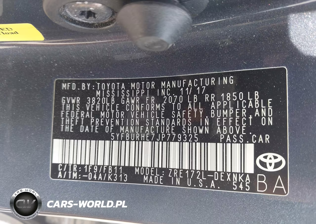 2018 Toyota Corolla Le VIN:5YFBURHE7JP779325 - 9