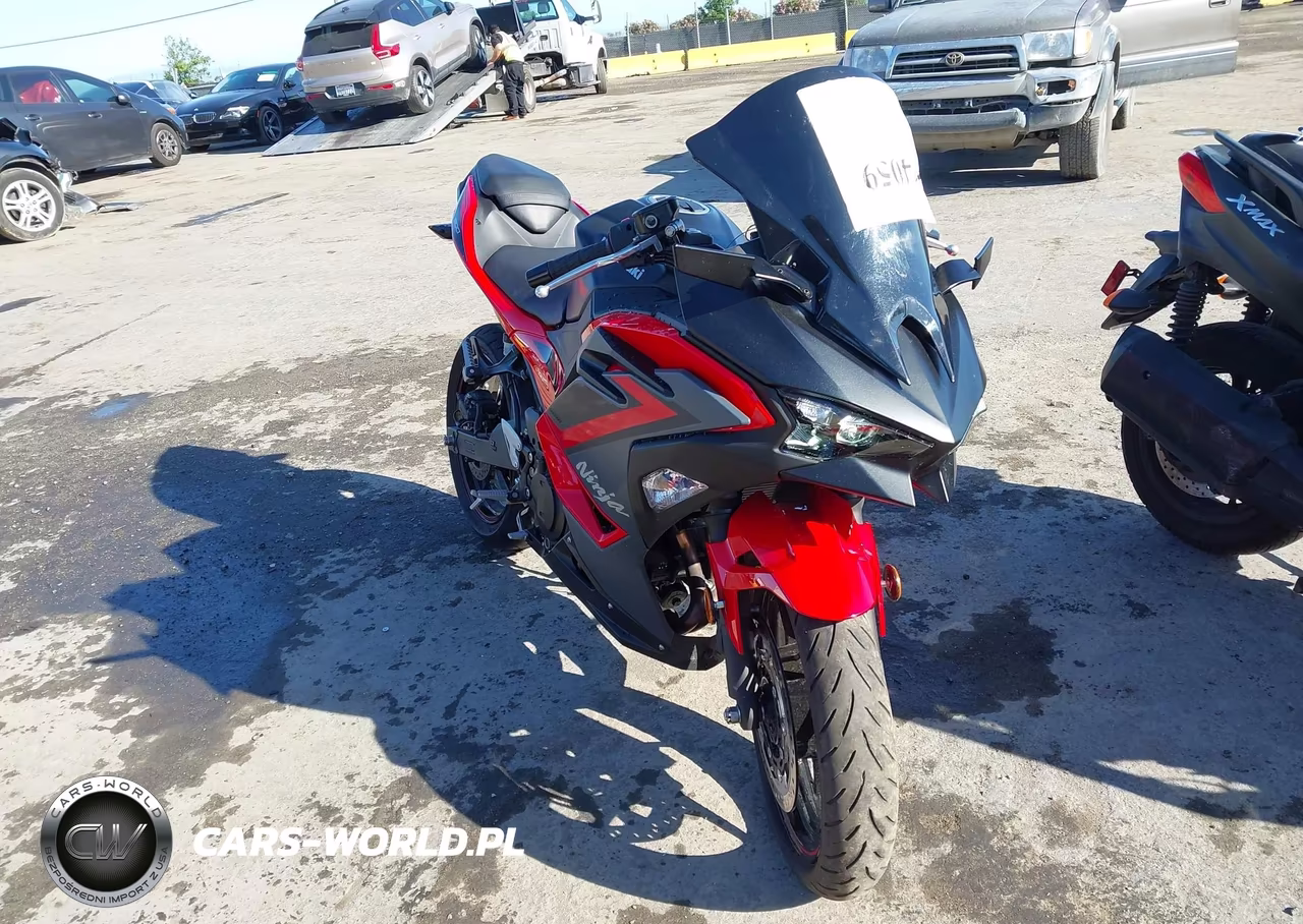 2025 Kawasaki Ex500