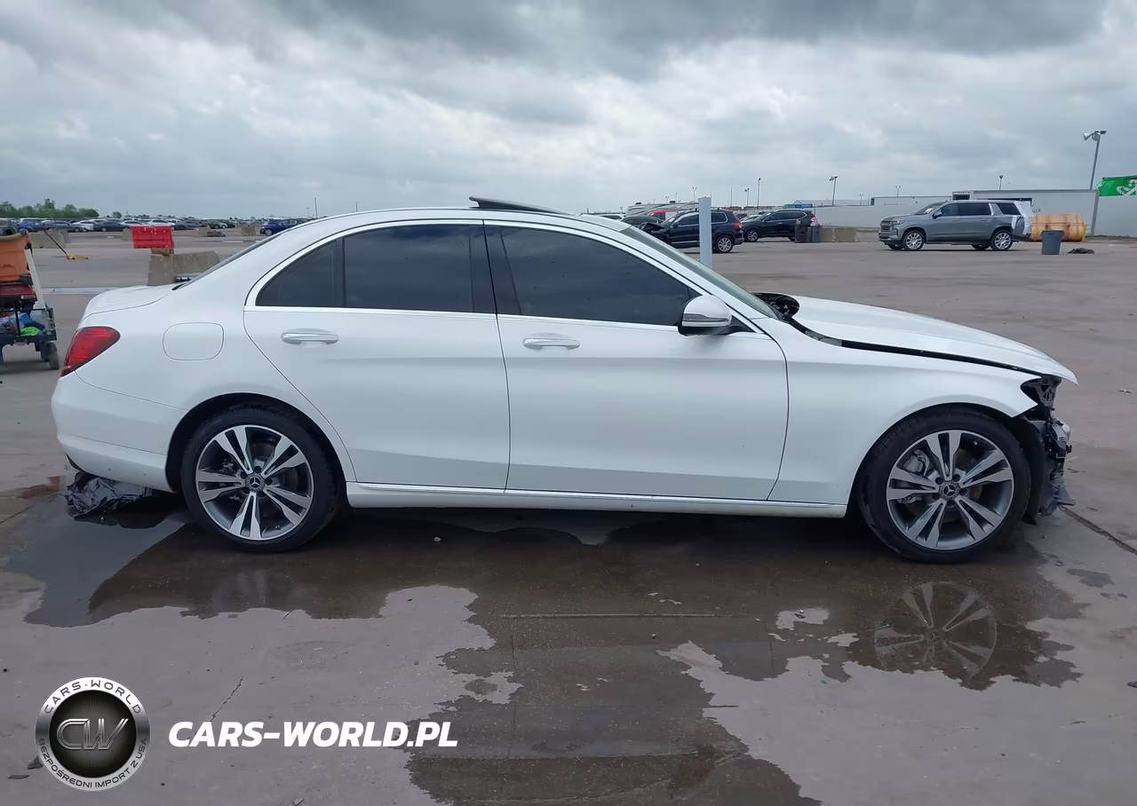 2021 Mercedes-Benz C 300 Sedan VIN:W1KWF8DB9MR644347 - 14