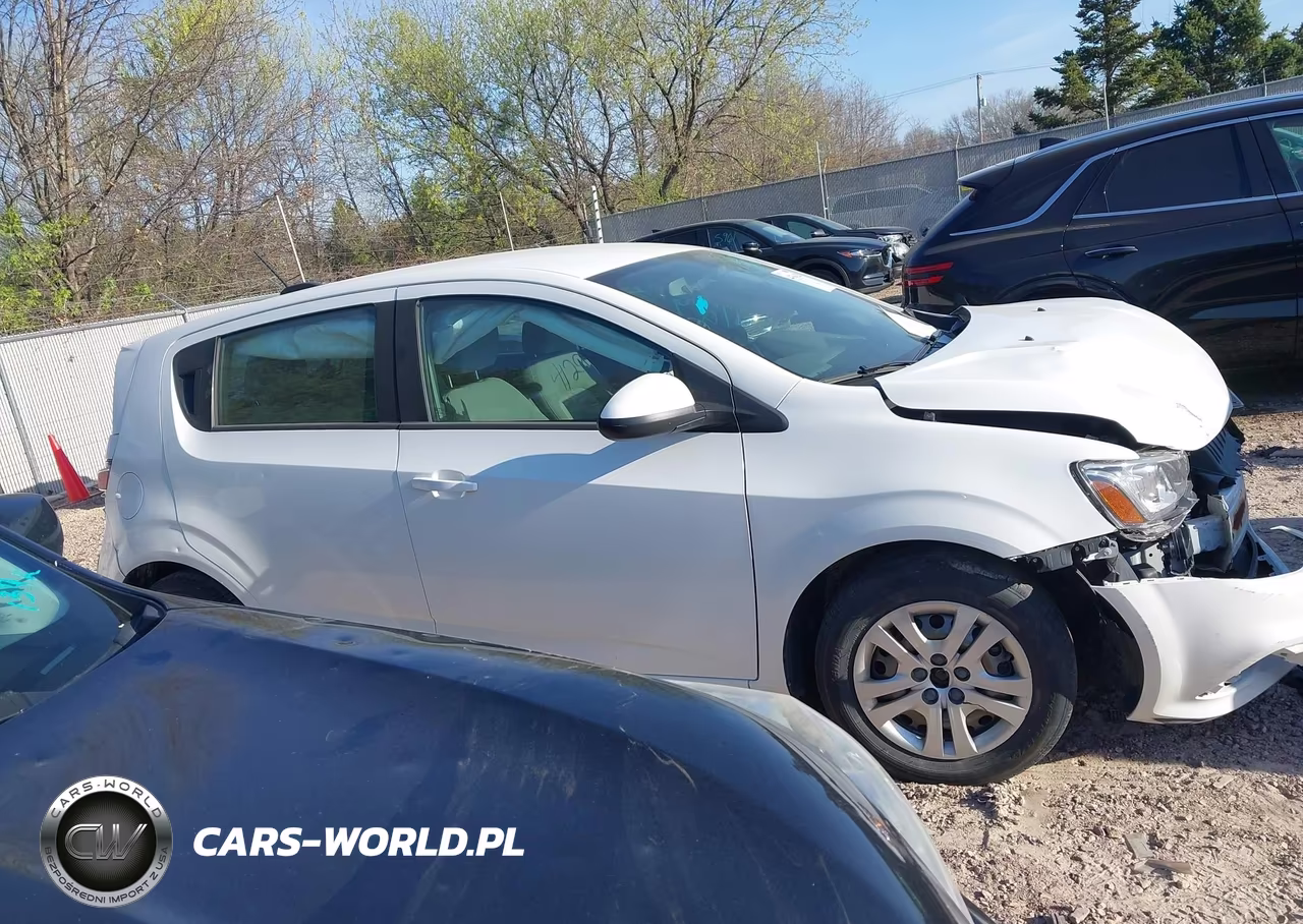 2017 Chevrolet Sonic Lt Auto VIN:1G1JG6SHXH4168604 - 18