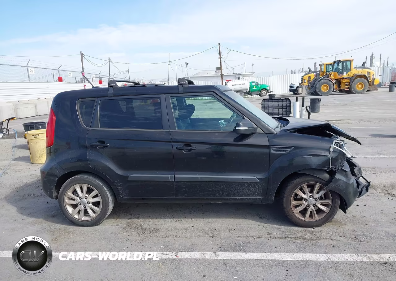 2012 Kia Soul + VIN:KNDJT2A65C7744134 - 13
