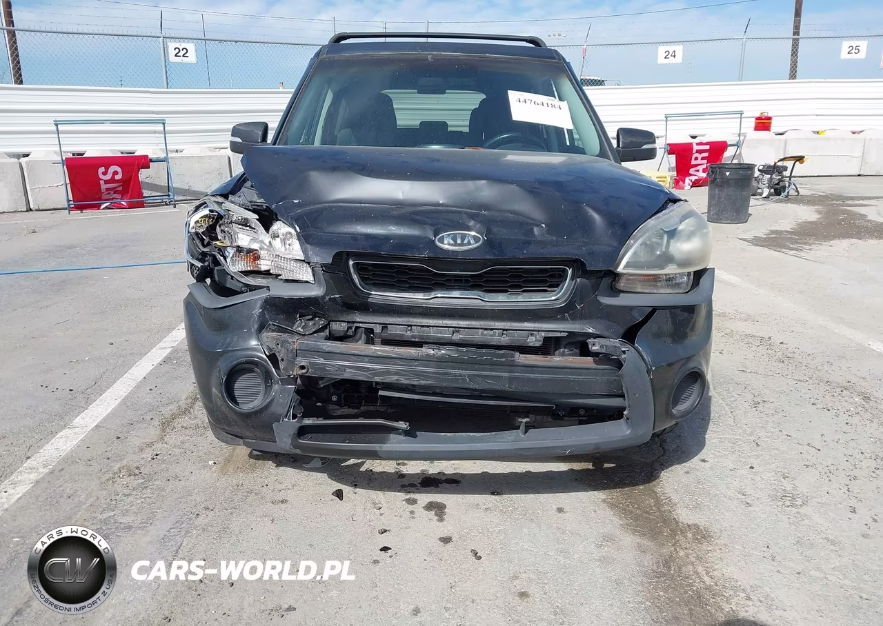 2012 Kia Soul + VIN:KNDJT2A65C7744134 - 6