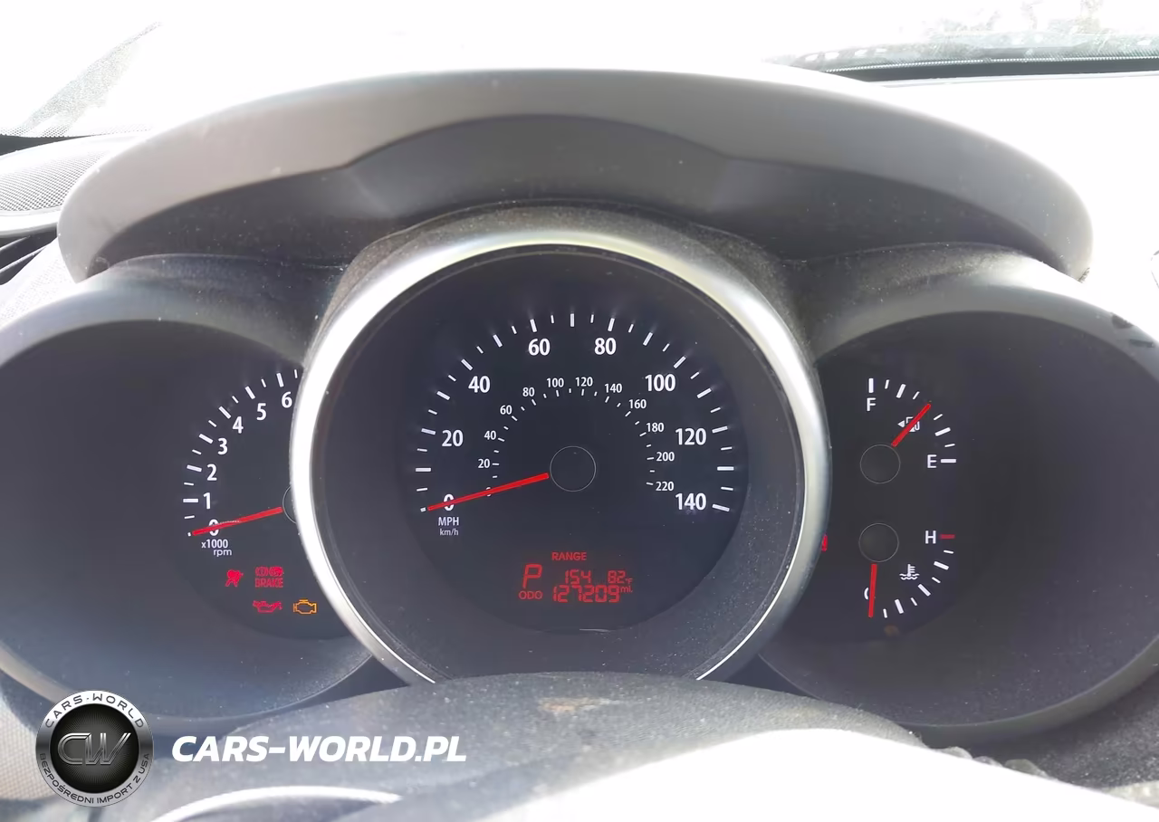 2012 Kia Soul + VIN:KNDJT2A65C7744134 - 7