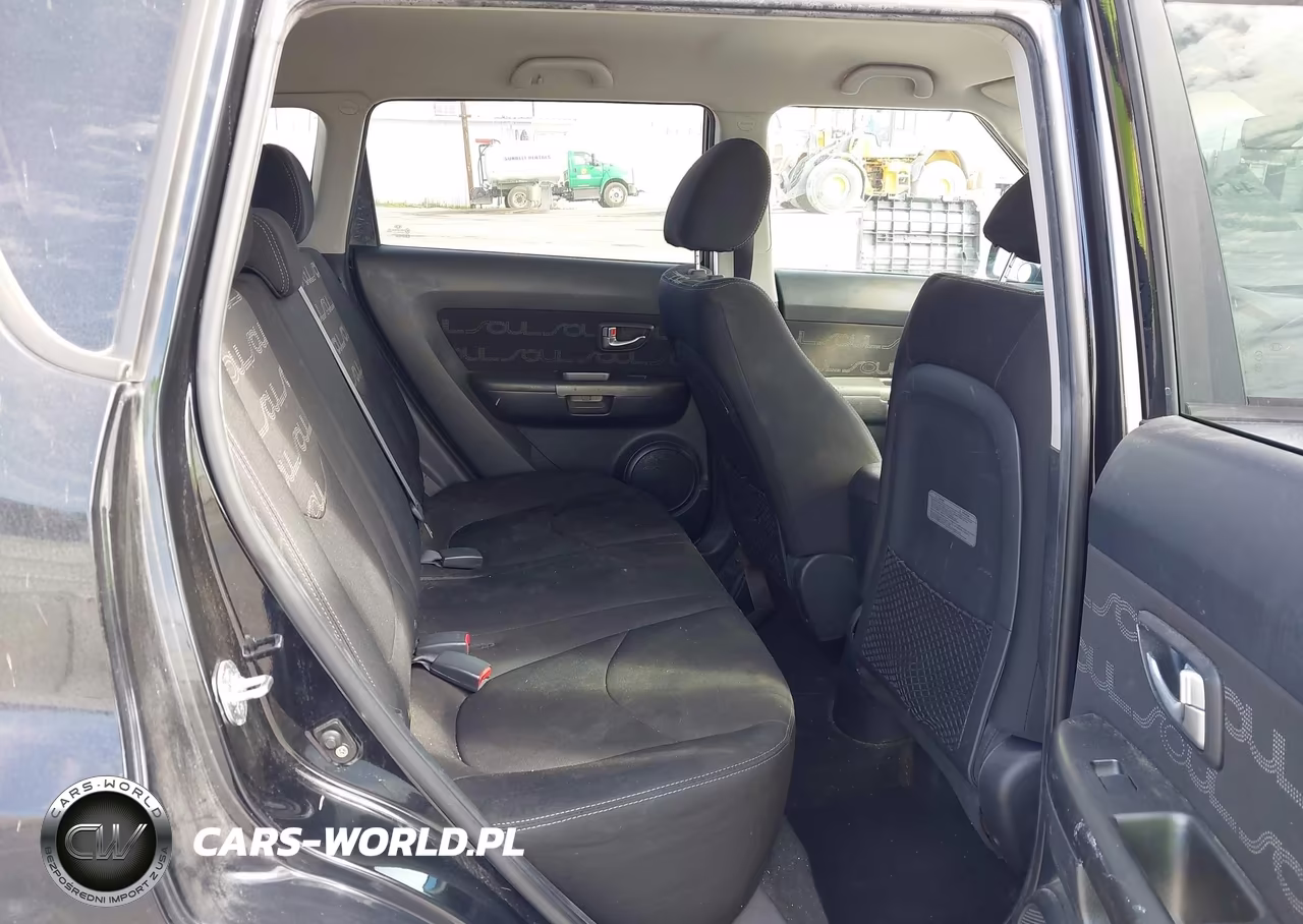 2012 Kia Soul + VIN:KNDJT2A65C7744134 - 8