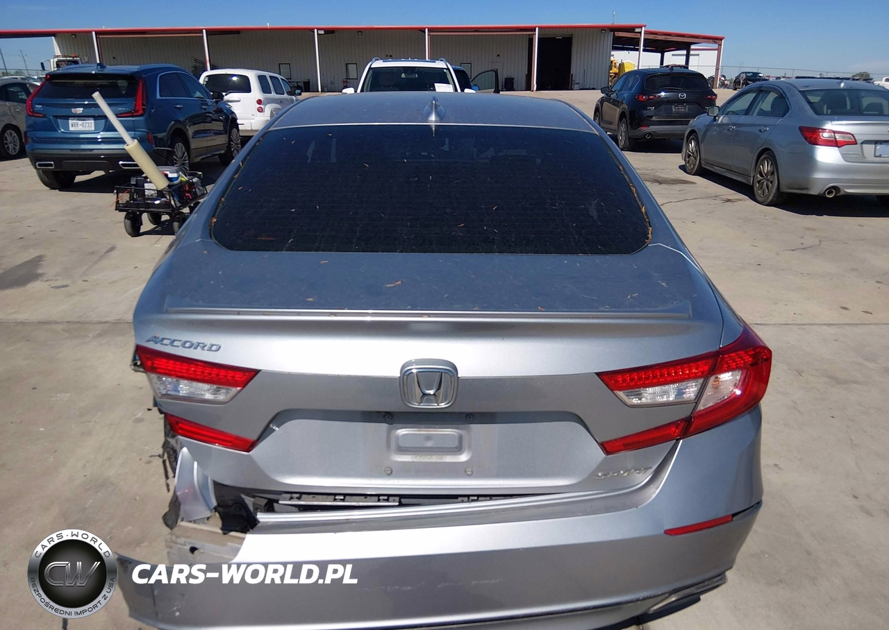 2018 Honda Accord Sport VIN:1HGCV1F36JA200738 - 16