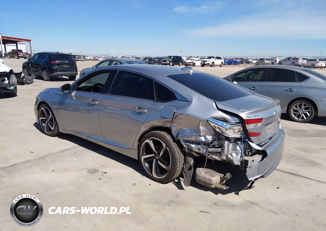 2018 Honda Accord Sport VIN:1HGCV1F36JA200738 - 3