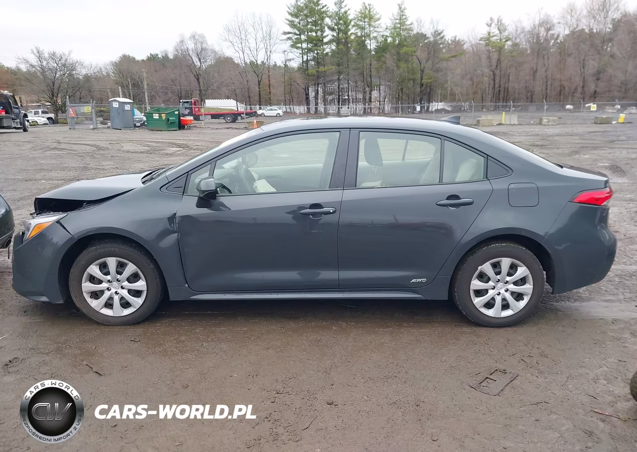 2025 Toyota Corolla Hybrid Le VIN:JTDBDMHE9S3019121 - 11