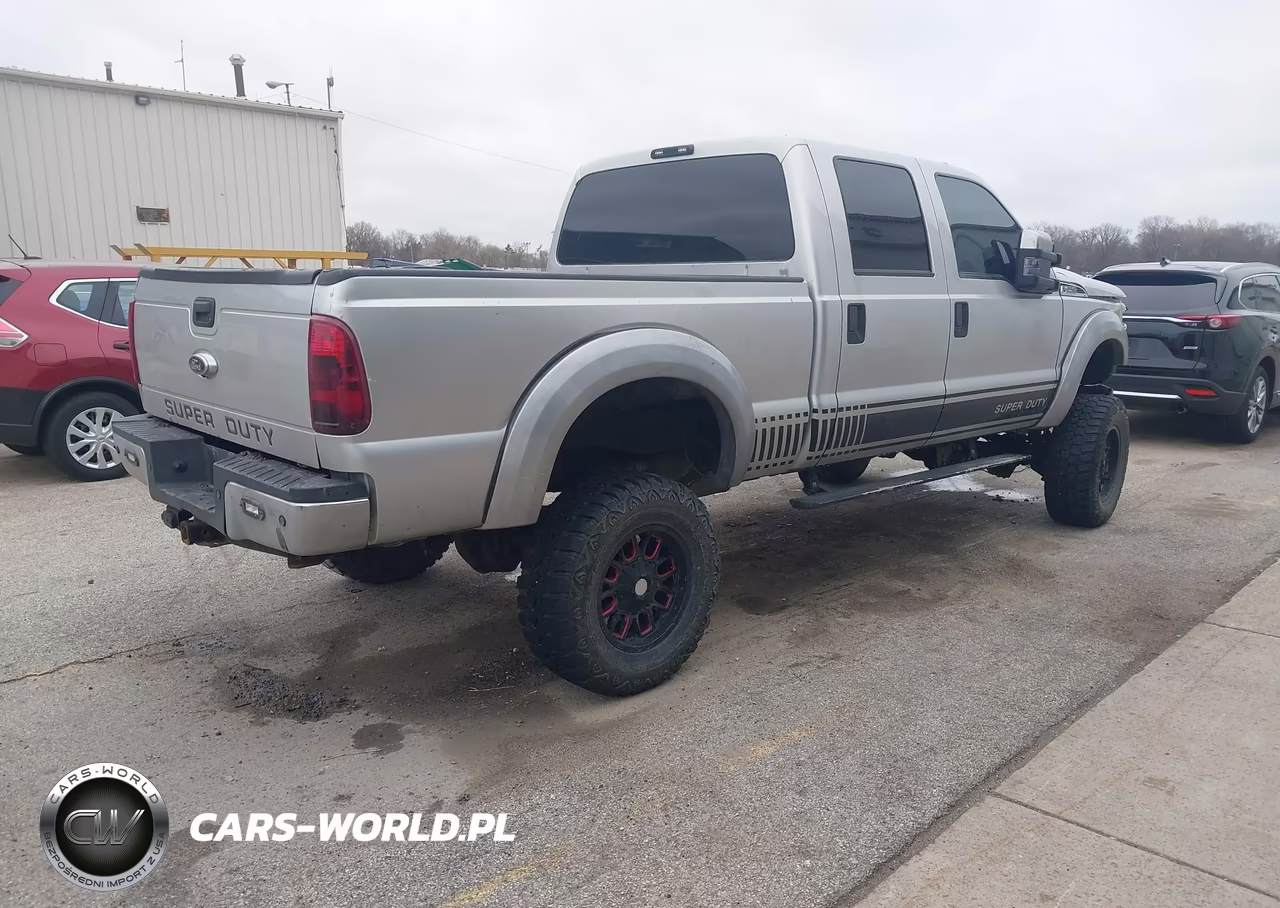 2016 Ford F-250 Xlt VIN:1FT7W2B65GEC20726 - 4