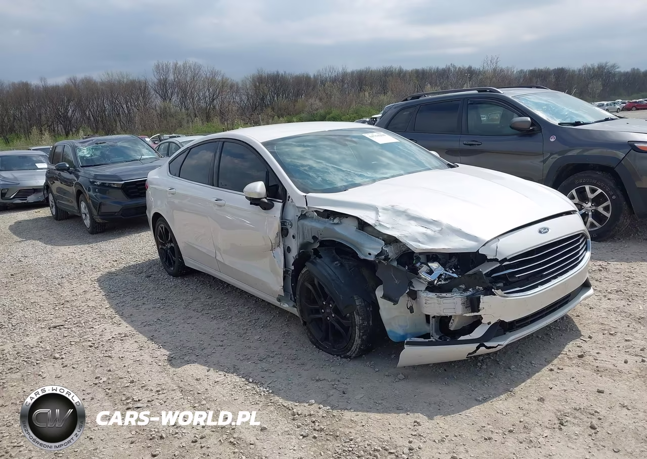 2020 Ford Fusion Se