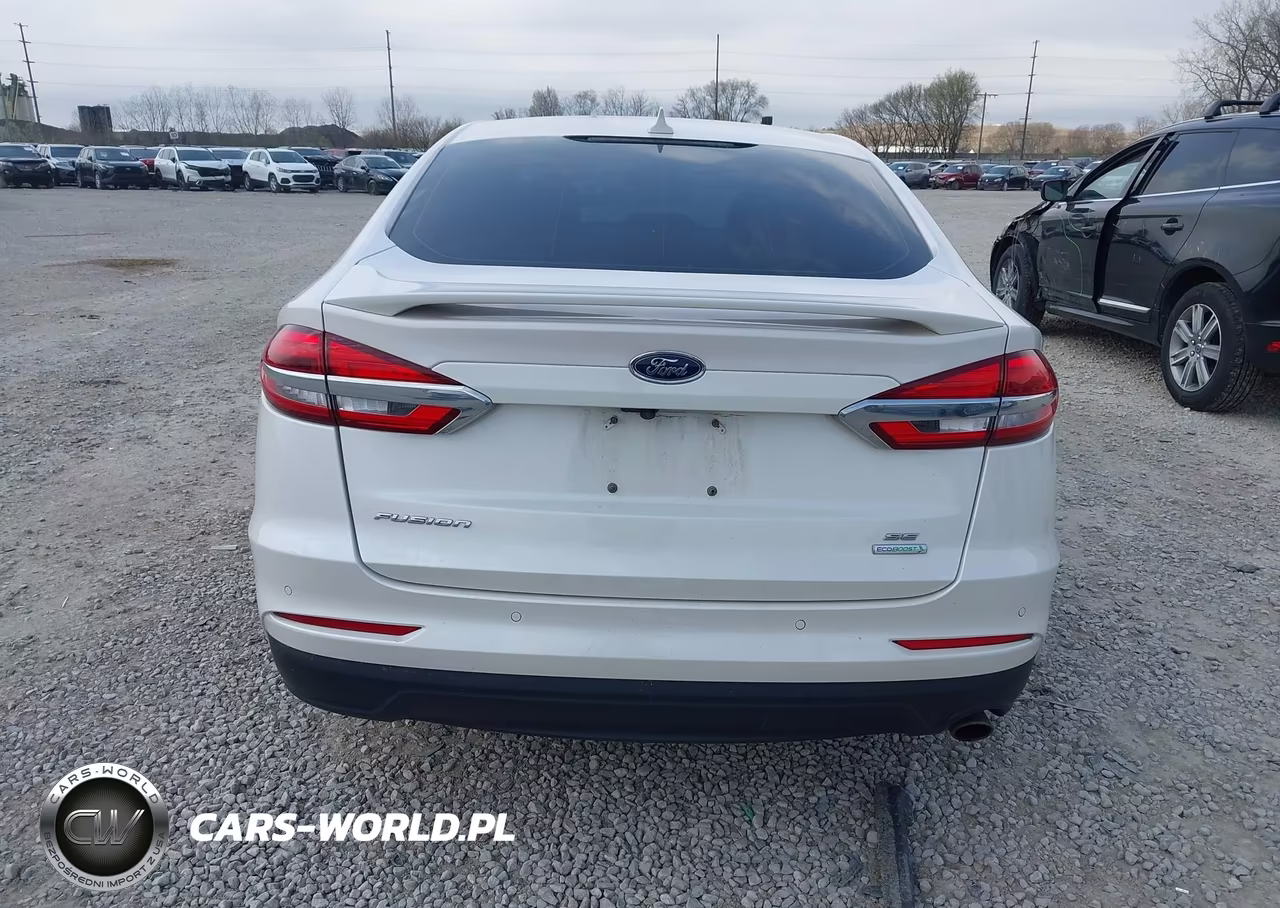 2020 Ford Fusion Se VIN:3FA6P0HD9LR247511 - 17