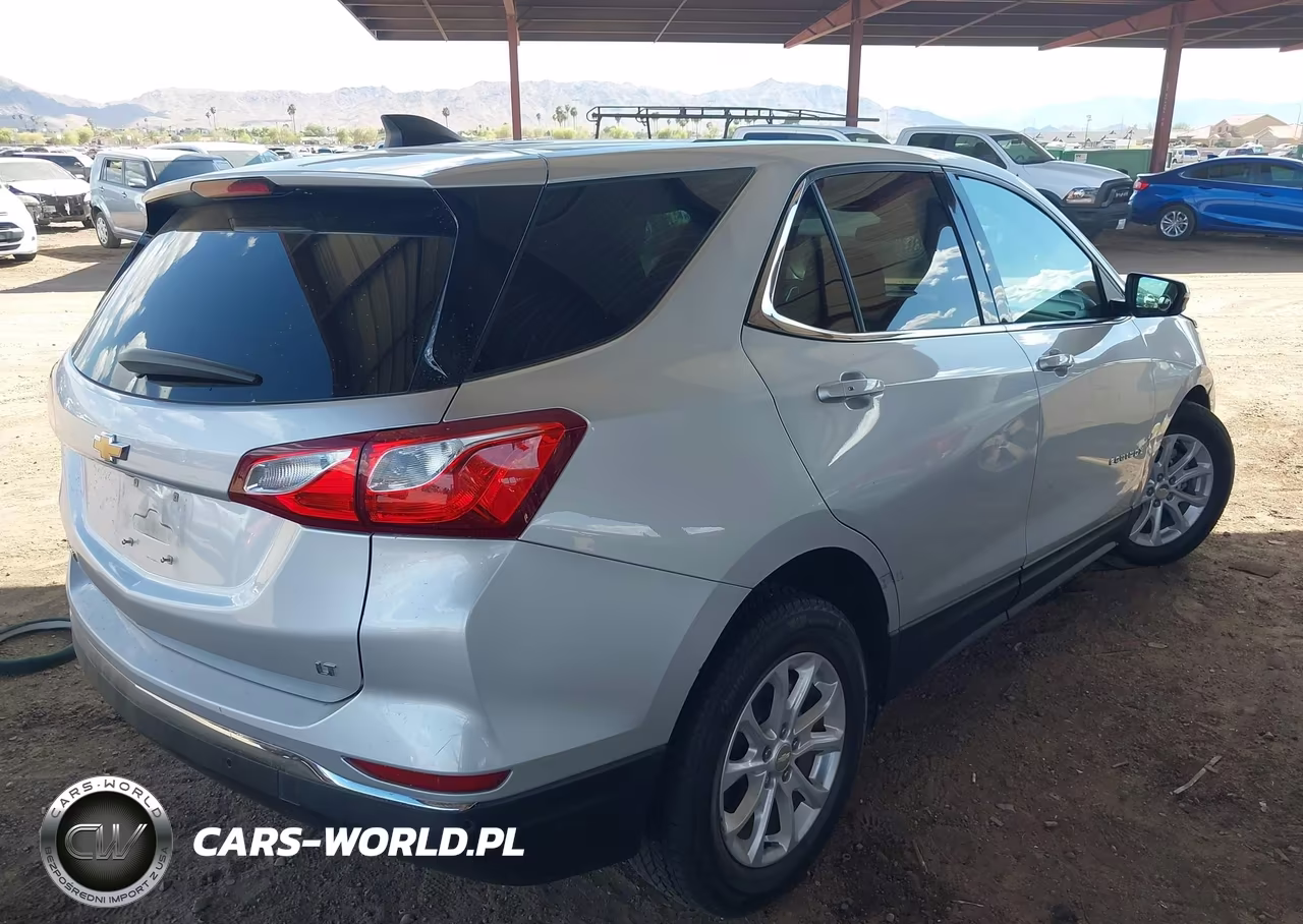 2019 Chevrolet Equinox Lt VIN:3GNAXJEV3KS647215 - 4