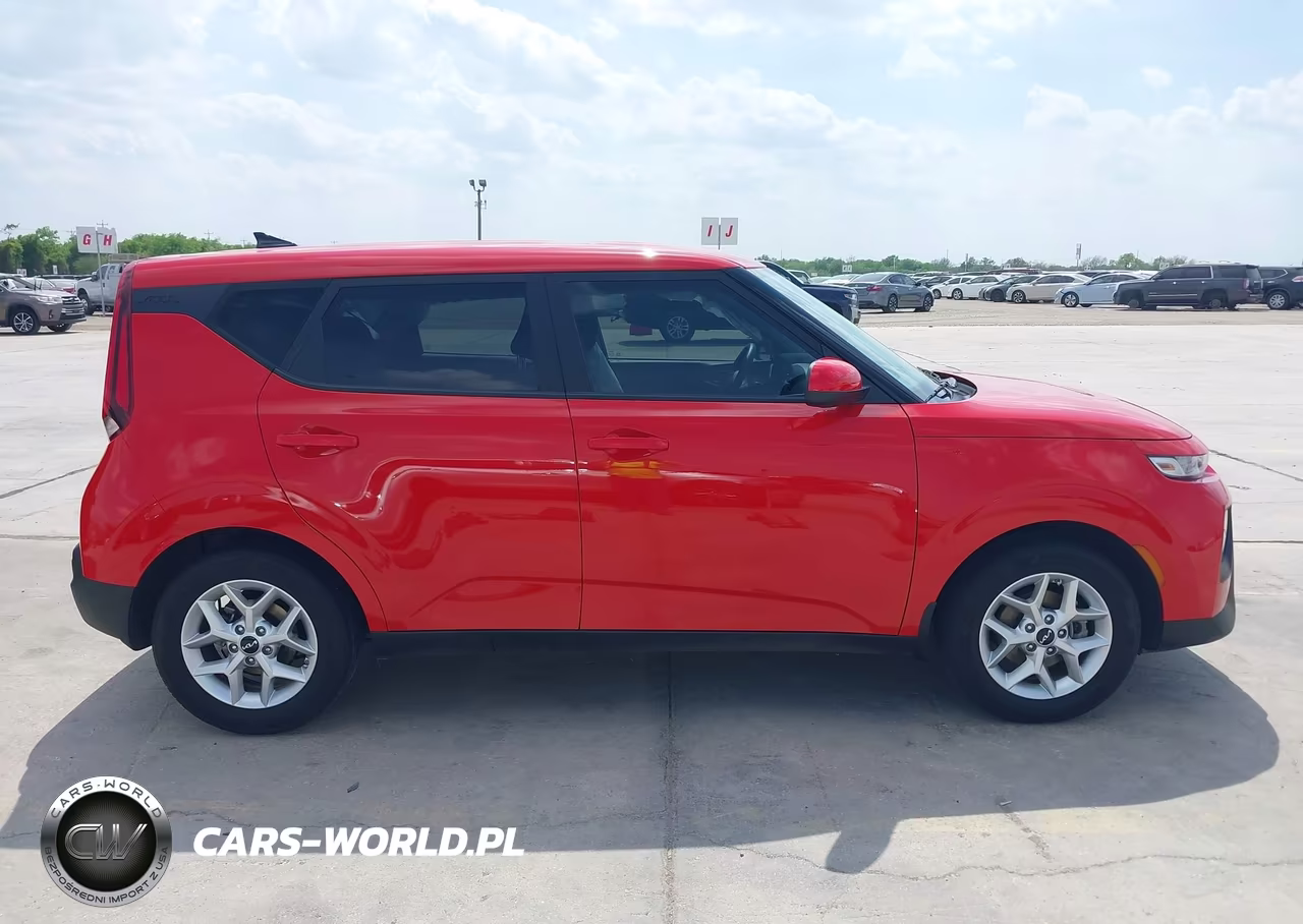 2022 Kia Soul Lx VIN:KNDJ23AU5N7182844 - 13
