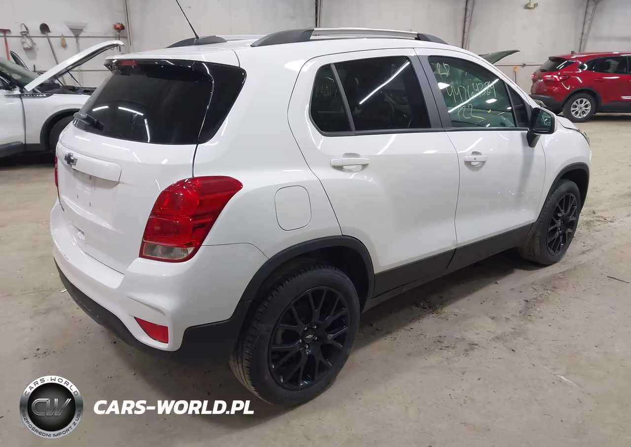 2022 Chevrolet Trax Awd Lt VIN:KL7CJPSMXNB538085 - 4