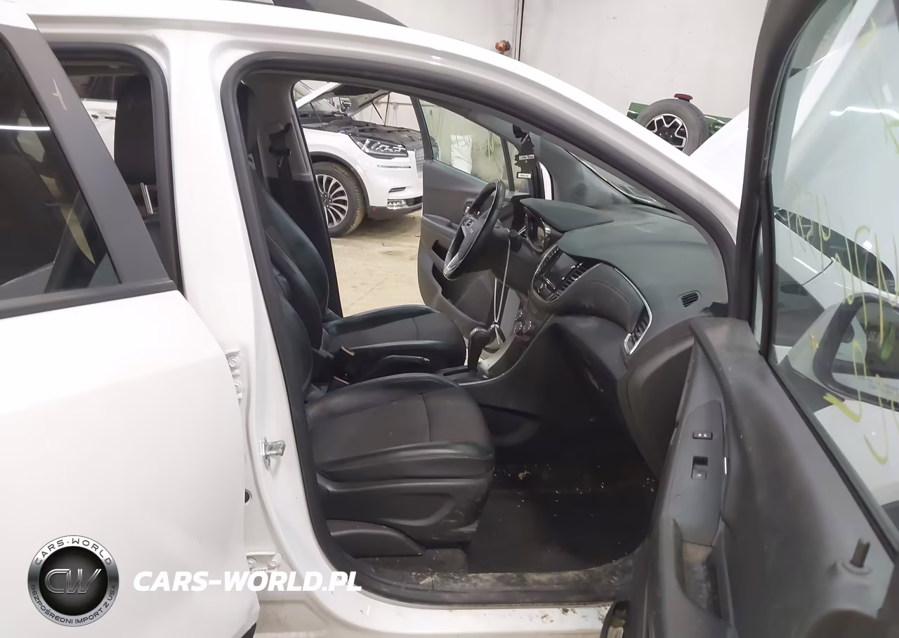 2022 Chevrolet Trax Awd Lt VIN:KL7CJPSMXNB538085 - 5