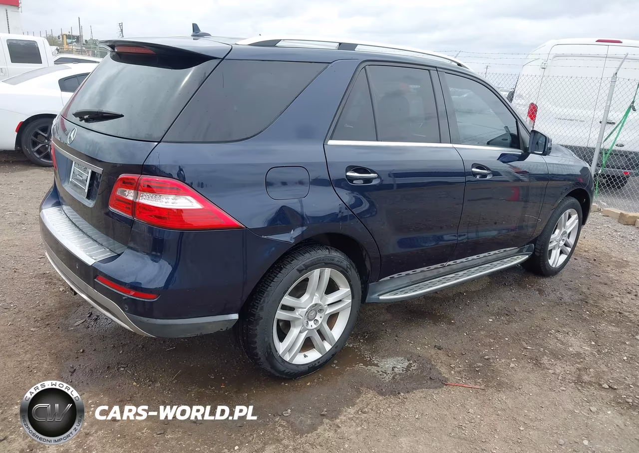 2015 Mercedes-Benz Ml 350 VIN:4JGDA5JB6FA550930 - 4