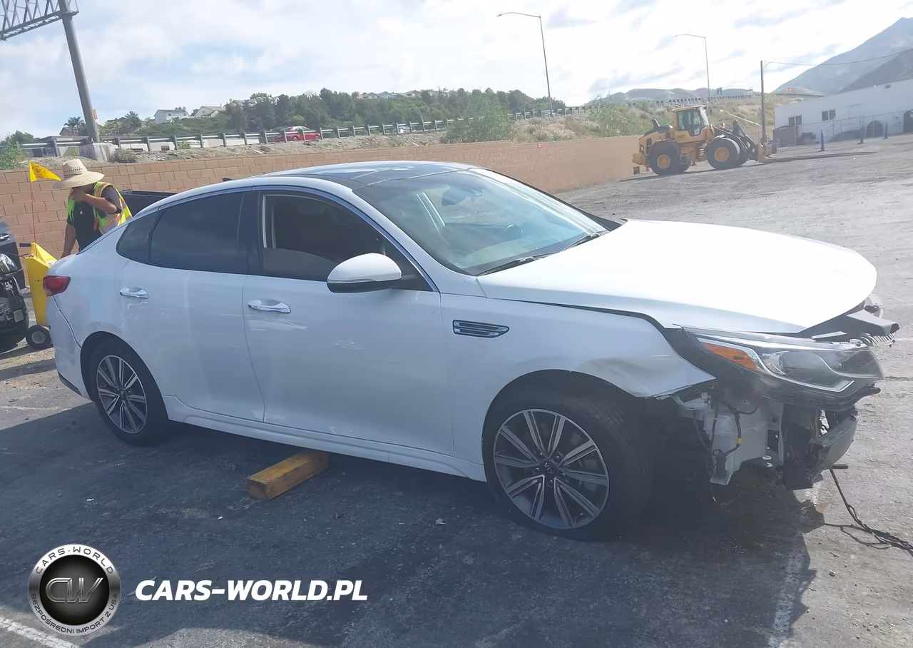 2019 Kia Optima Ex VIN:5XXGU4L12KG337236 - 14
