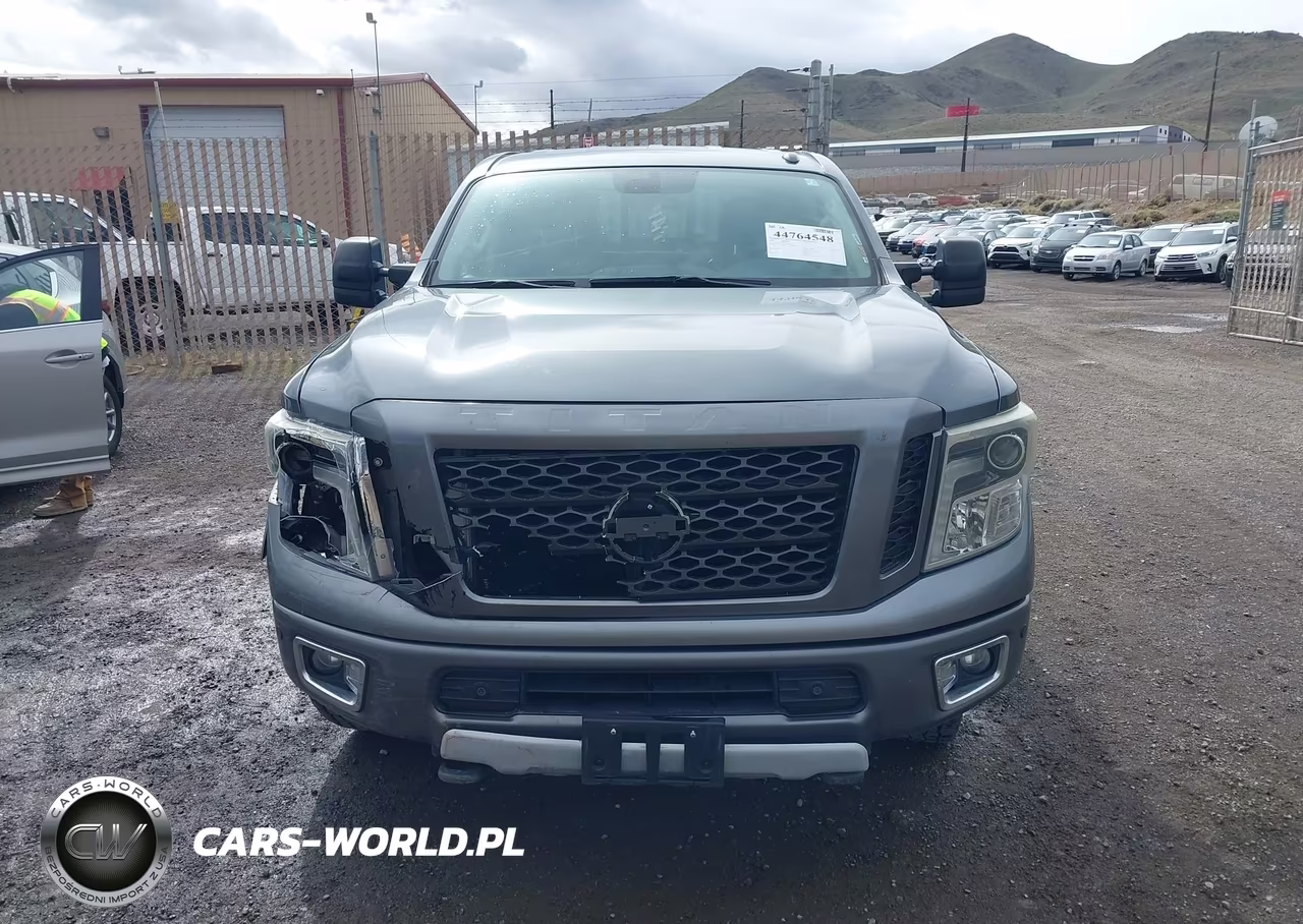 2016 Nissan Titan Xd Pro-4X Diesel VIN:1N6BA1F44GN516040 - 12