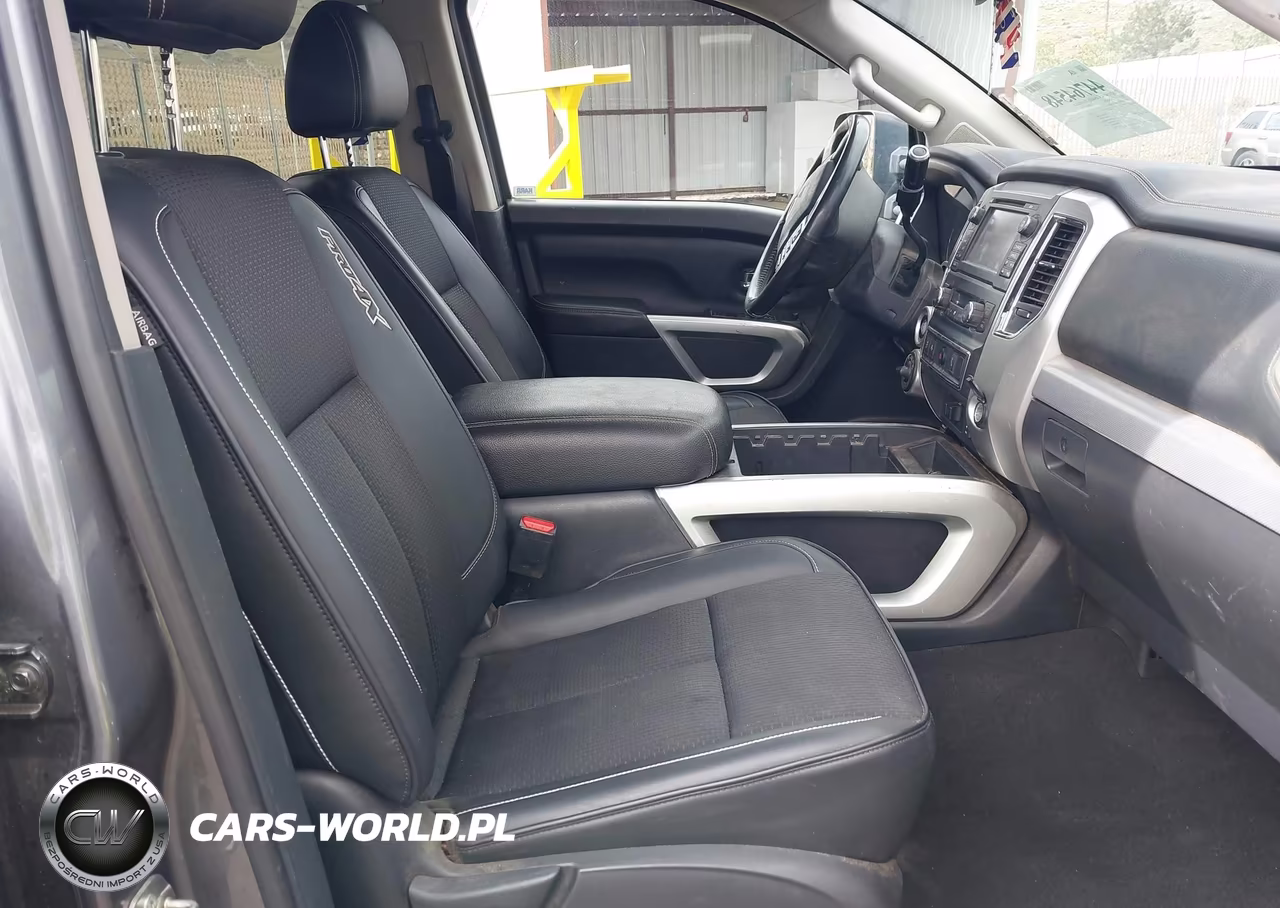 2016 Nissan Titan Xd Pro-4X Diesel VIN:1N6BA1F44GN516040 - 5