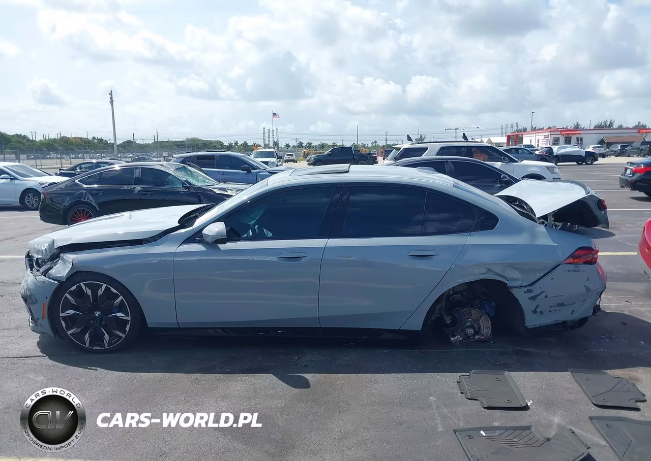2026 BMW I5 Edrive40 VIN:WBY63HG07TCV17142 - 14