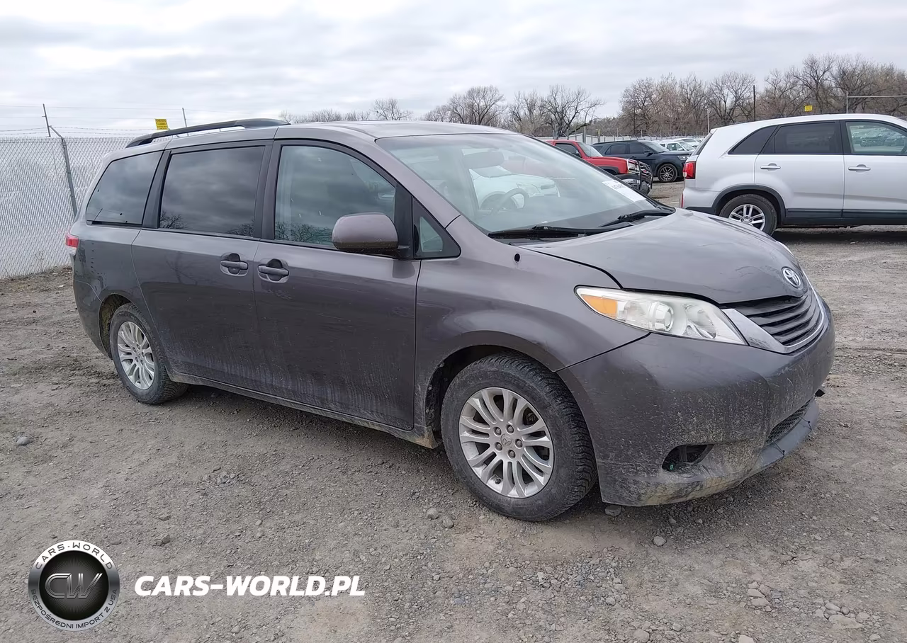 2011 Toyota Sienna Xle V6