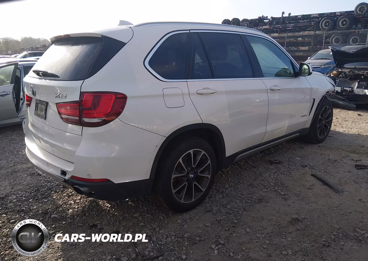 2017 BMW X5 Sdrive35I VIN:5UXKR2C37H0W43391 - 4
