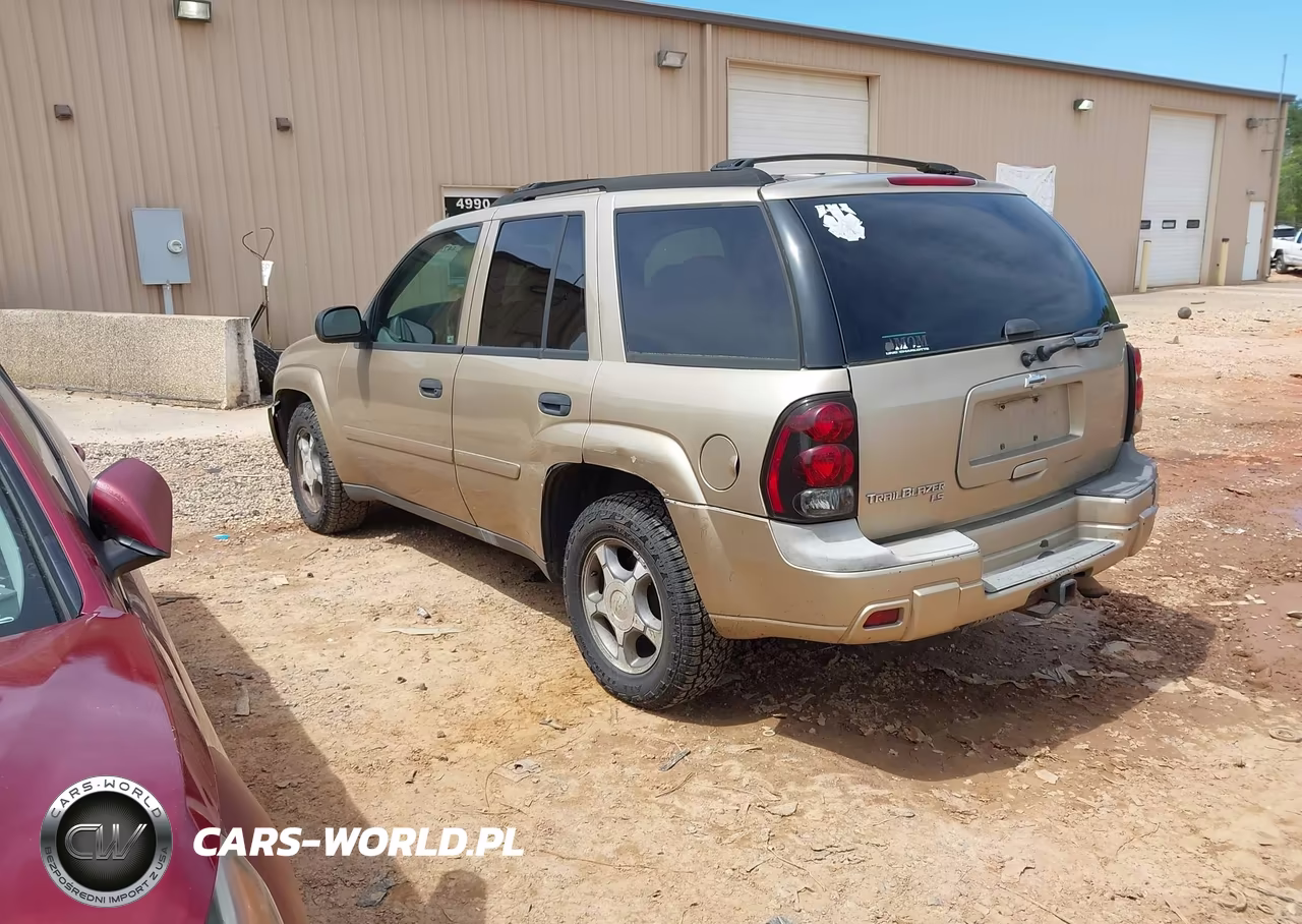 2006 Chevrolet Trailblazer Ls VIN:1GNDT13S962347648 - 3