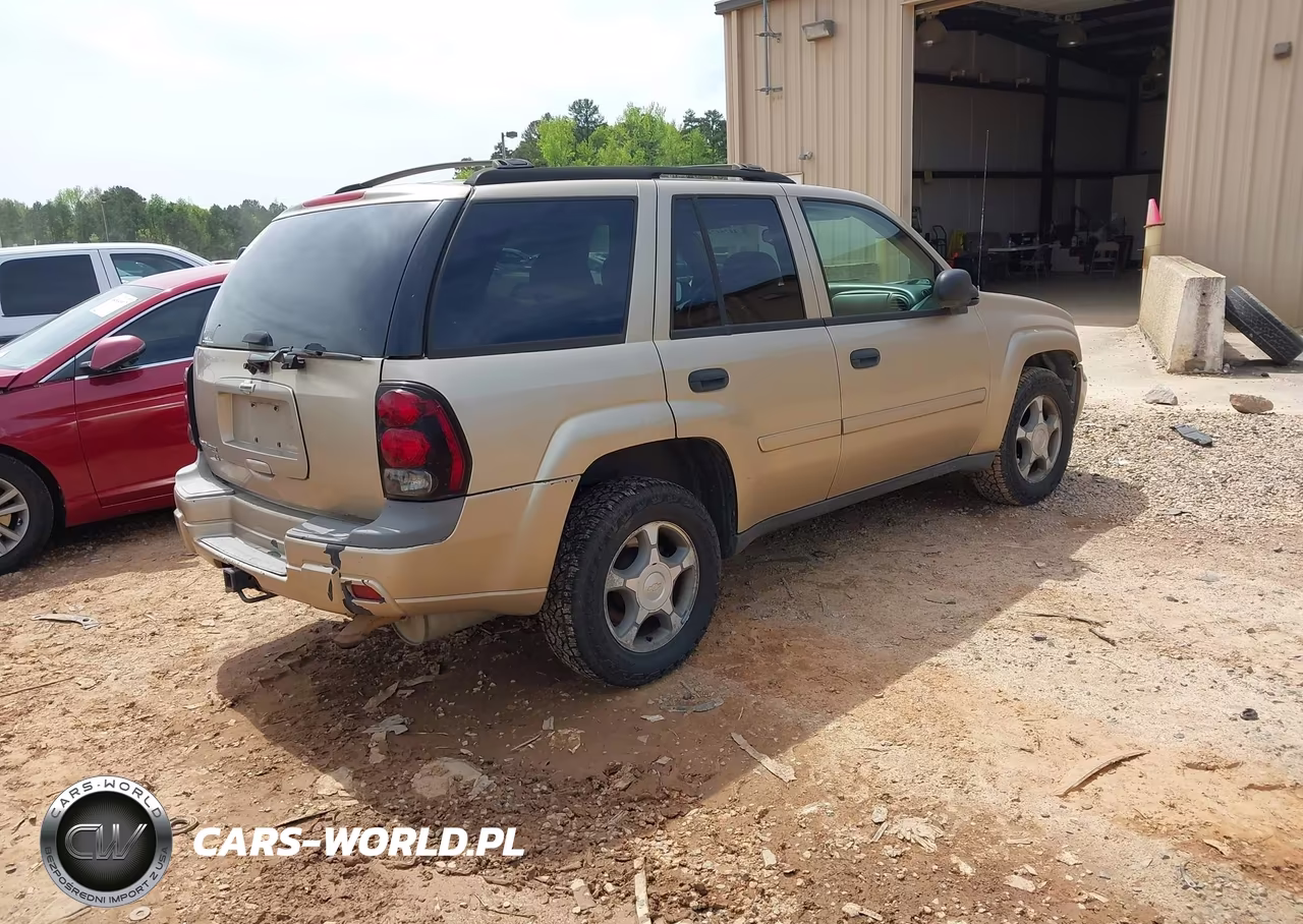 2006 Chevrolet Trailblazer Ls VIN:1GNDT13S962347648 - 4