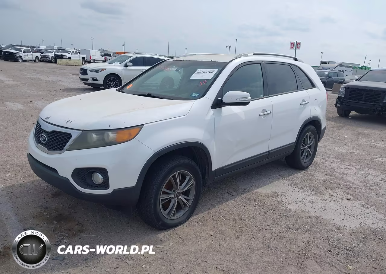 2011 Kia Sorento Lx VIN:5XYKT3A13BG158502 - 2