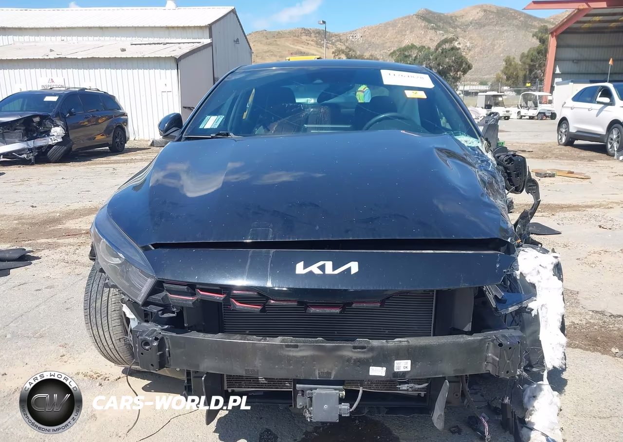 2023 Kia Forte Gt-Line VIN:3KPF54AD7PE666455 - 11