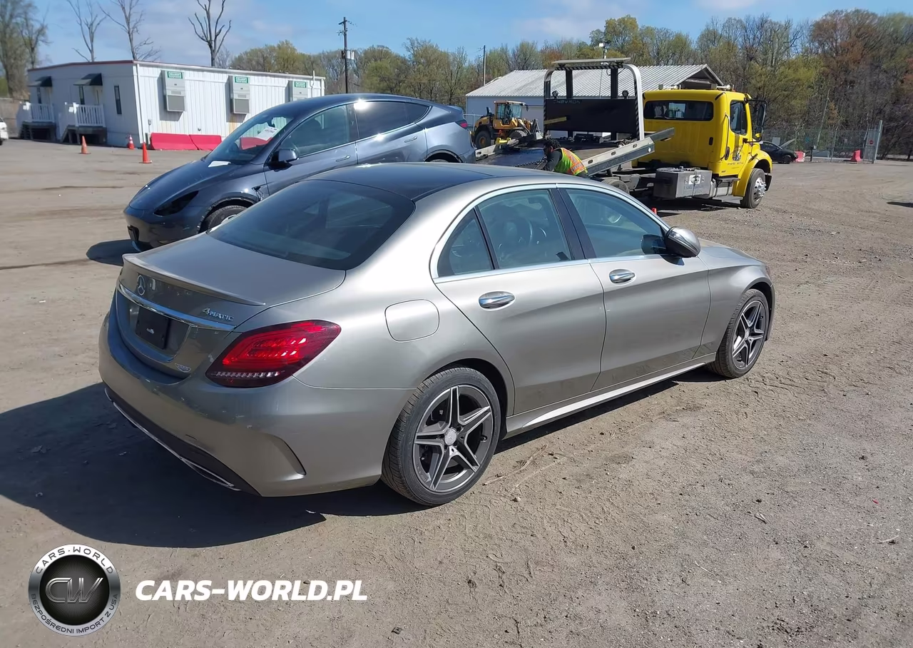 2020 Mercedes-Benz C 300 4Matic VIN:WDDWF8EB6LR526592 - 4