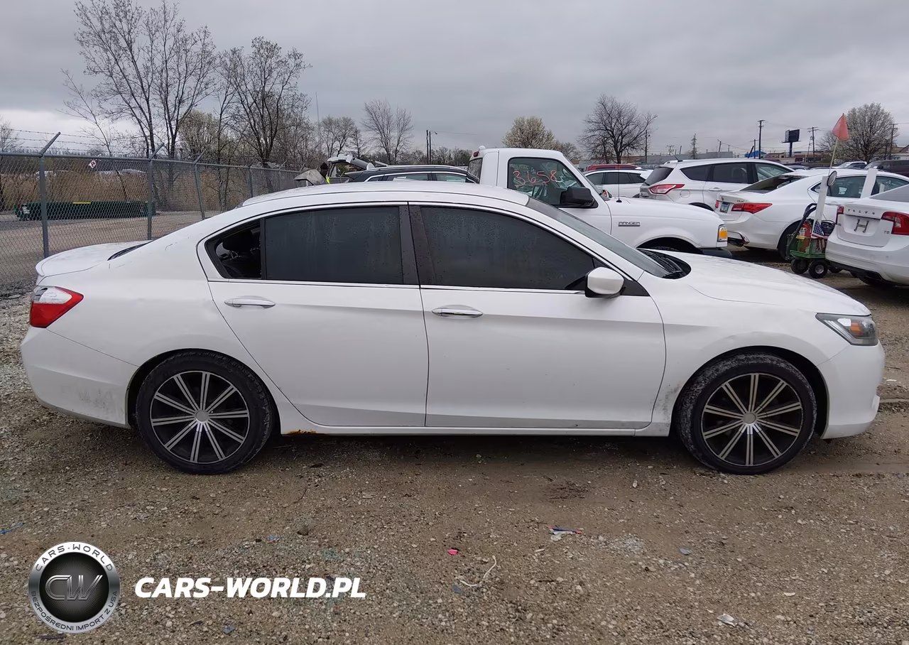 2013 Honda Accord Sport VIN:1HGCR2F56DA228328 - 13
