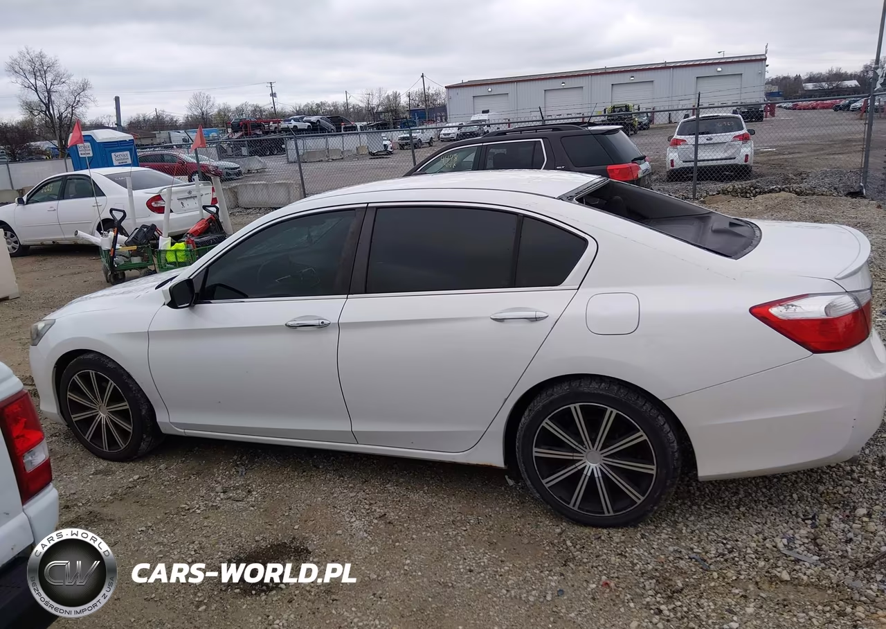 2013 Honda Accord Sport VIN:1HGCR2F56DA228328 - 14