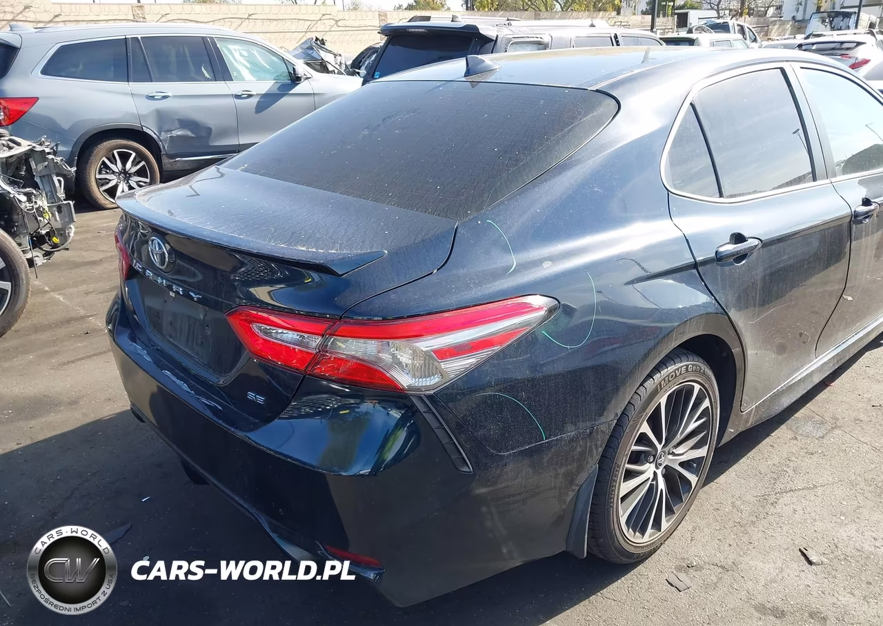 2019 Toyota Camry Se VIN:4T1B11HK8KU274300 - 18