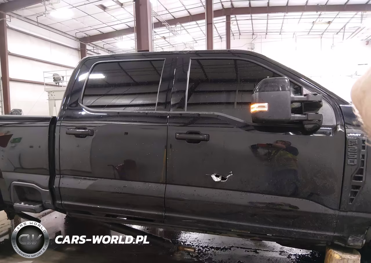 2024 Ford F-250 Lariat VIN:1FT8W2BM9REE05920 - 17