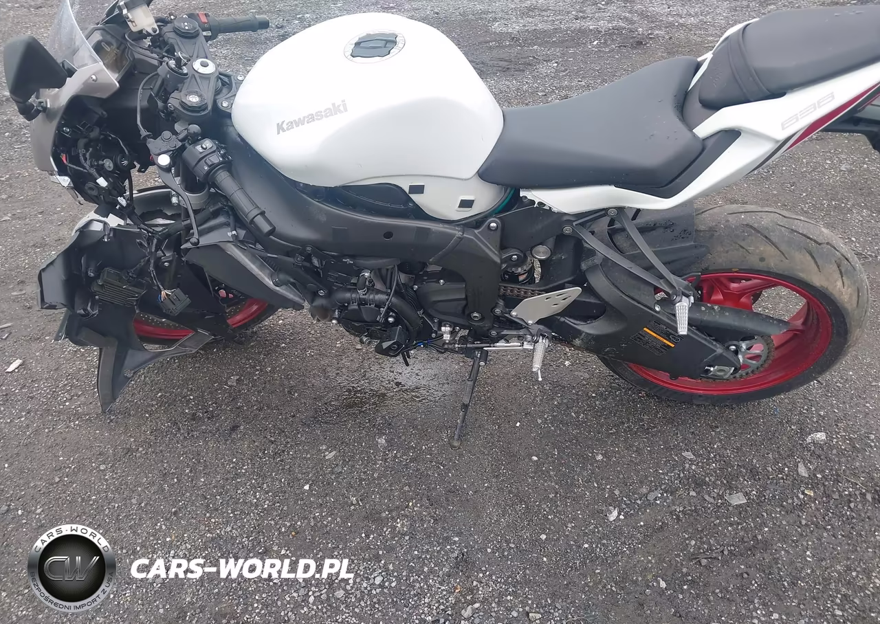 2025 Kawasaki Zx636 K VIN:JKBZXJK10SA010111 - 9