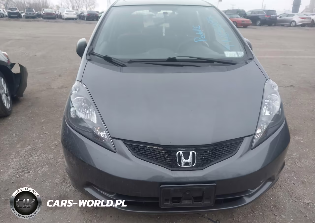 2011 Honda Fit VIN:JHMGE8H32BC013412 - 6