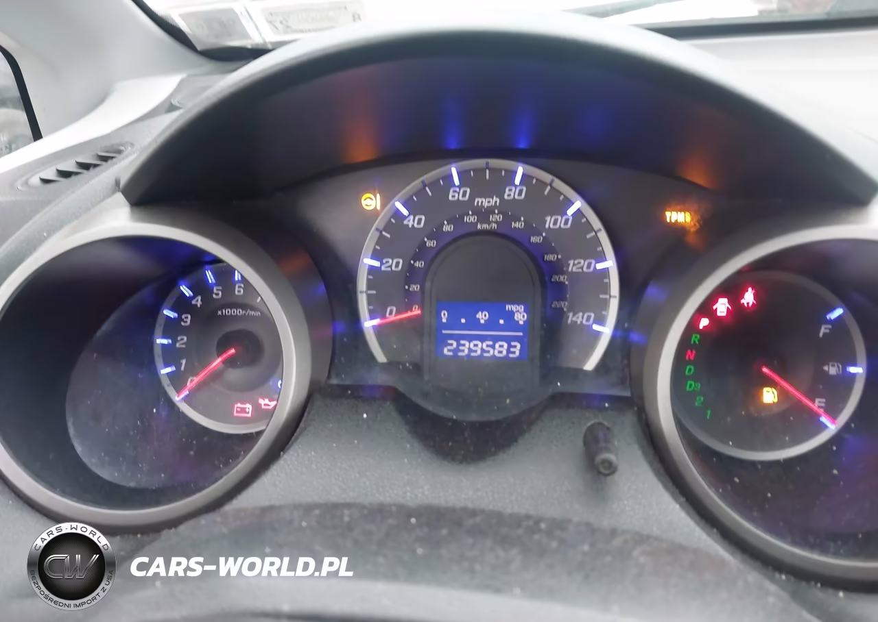 2011 Honda Fit VIN:JHMGE8H32BC013412 - 7